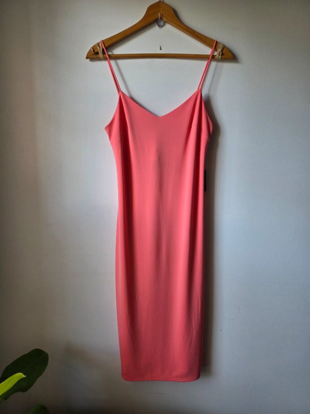 NWT EXPRESS CORAL PINK V NECK TANK MIDI DRESS SIZE SMALL